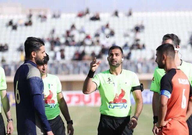 اسامی داوران هفته ۲۳ لیگ برتر فوتبال اسامی داوران هفته ۲۳ لیگ برتر فوتبال