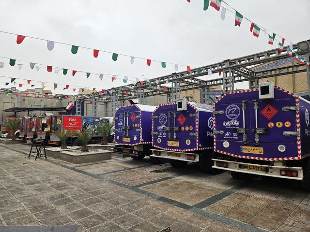 اضافه شدن ۲۰ خودروی سوخت رسان به پایتخت درفروردین/ تلاش شهرداری برای کاهش صف پمپ بنزینها اضافه شدن ۲۰ خودروی سوخت رسان به پایتخت درفروردین/ تلاش شهرداری برای کاهش صف پمپ بنزینها