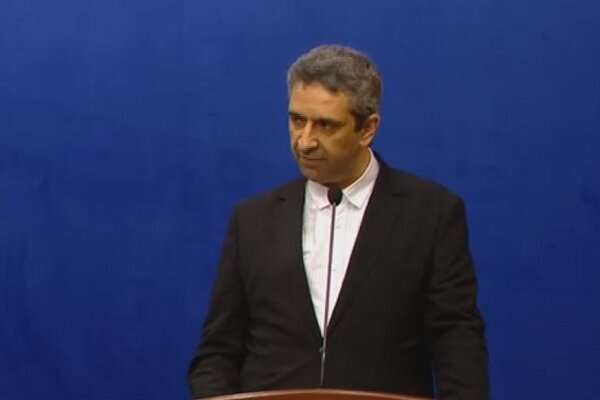 دولت به هرگونه ابهام در زمینه مشخصات جانباختگان حوادث اخیر رسیدگی میکند دولت به هرگونه ابهام در زمینه مشخصات جانباختگان حوادث اخیر رسیدگی میکند